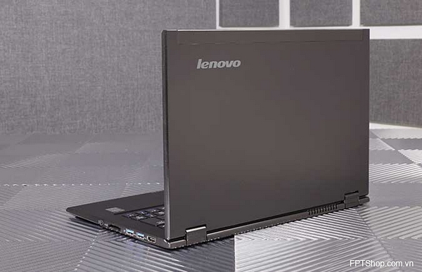 Lenovo LaVie Z có thiết kế bên ngoài khá bảo thủ