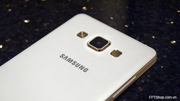 điện thoại Samsung Galaxy A8