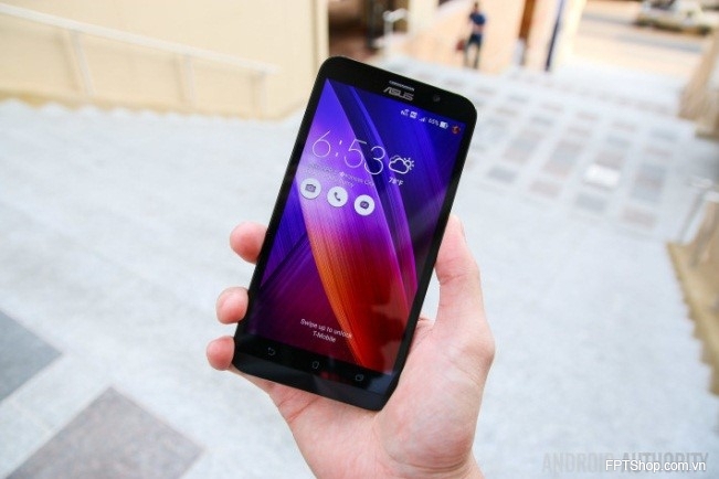 Màn hình của Zenfone 2