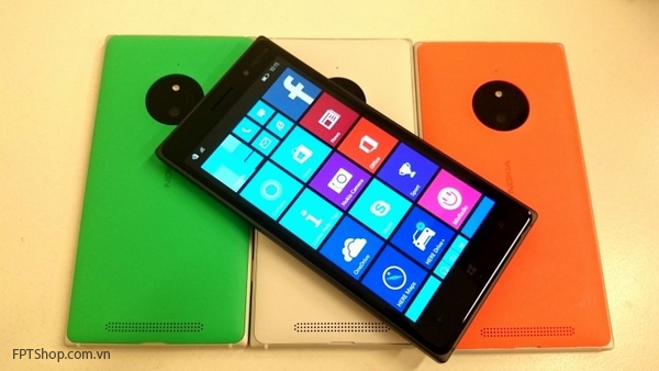 Máy ảnh cả trước và sau đều ổn