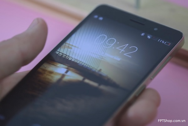 Nomi 3S sở hữu màn hình sắc nét trong tầm giá