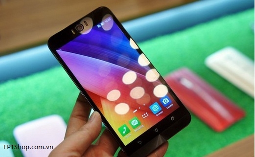 Asus ZenFone Selfie