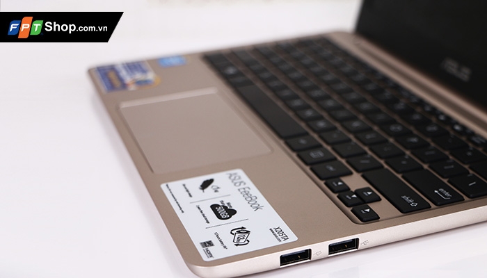 Asus X205TA