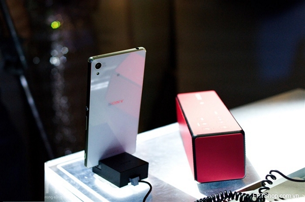 Anh thuc te Sony Xperia Z3 Plus
