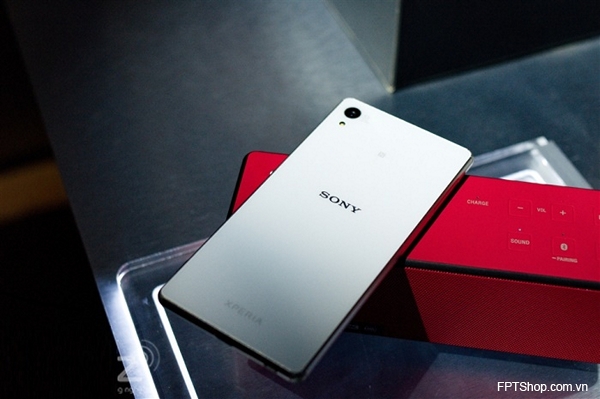 Anh thuc te Sony Xperia Z3 Plus