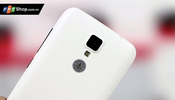 Thiet ke Gionee Pioneer P2S
