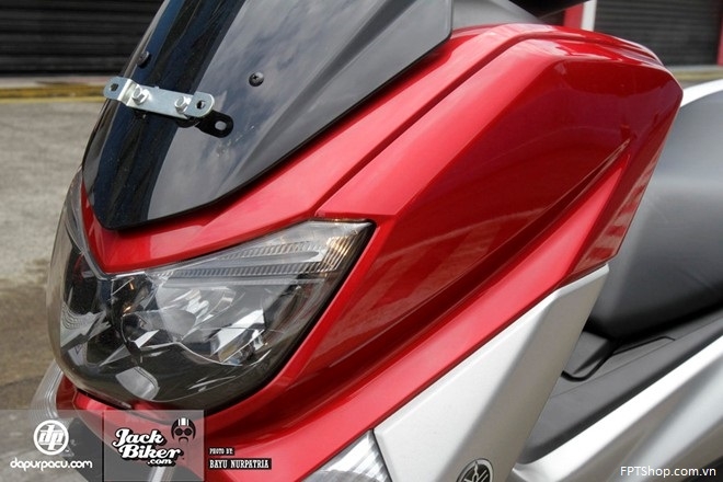 Phía trước Yamaha NMax 150cc