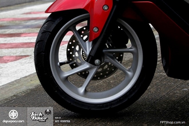 bánh trước Yamaha NMax 150cc