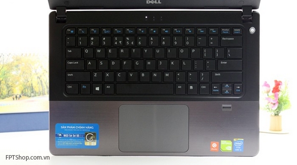 Bàn phím và Touchpad