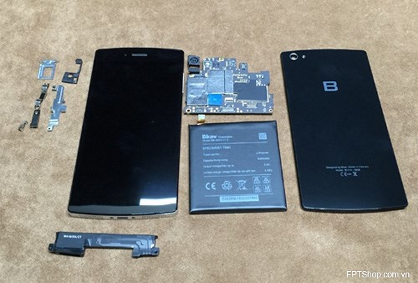 phần cứng bên trong chiếc Bphone bản thương mại