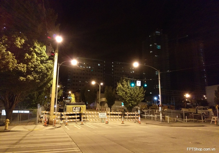 Trong điều kiện ít sáng