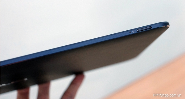 Thiết kế độc đáo trên Transformer Book T300 Chi