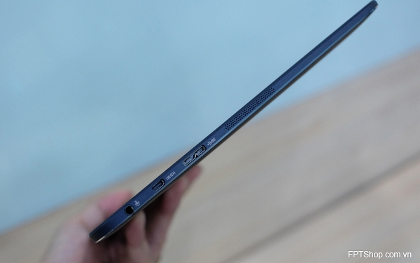 Thiết kế độc đáo trên Transformer Book T300 Chi