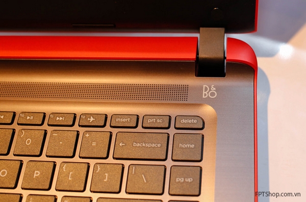 HP Pavilion 14/15 với nhiều màu sắc trẻ trung bắt mắt