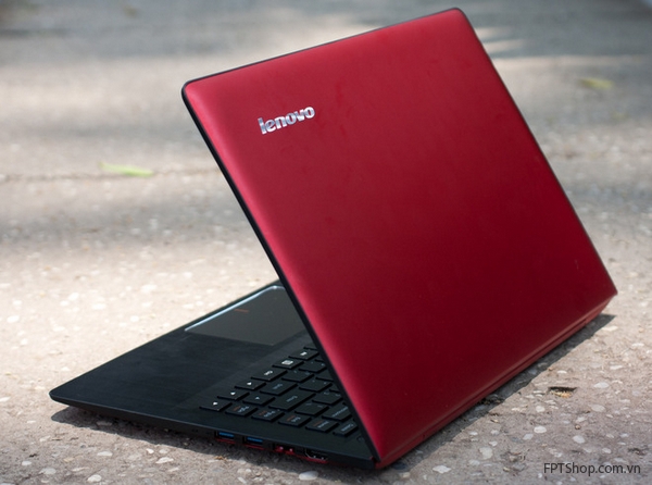Lenovo U41 (giá bán 13 triệu đồng)
