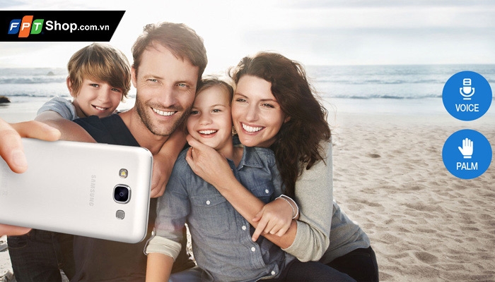 Samsung có camera sau 8 megapixel cùng camera trước 5 megapixel