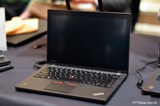 Lenovo ThinkPad X250 – Laptop dành cho sinh viên quản trị doanh nghiệp
