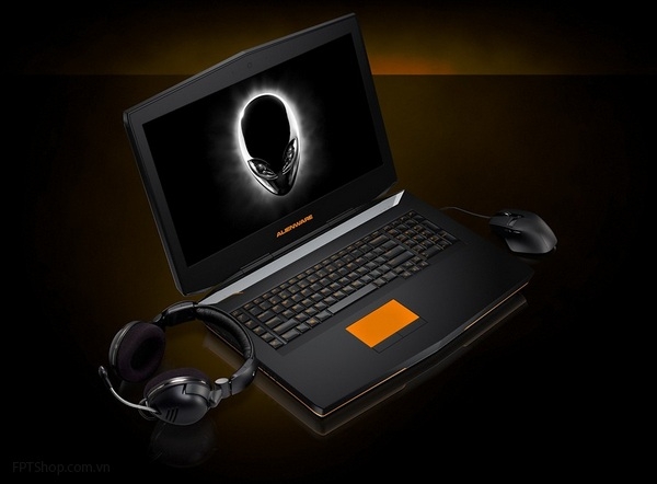 Alienware 17 và 18