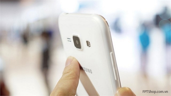 Cấu hình mạnh mẽ, hiệu suất hoạt động hiệu quả từ Samsung Galaxy J5