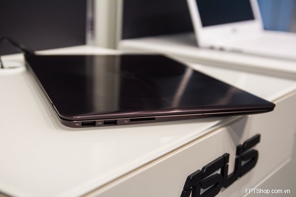 Asus ZenBook UX305 với thân hình siêu mỏng