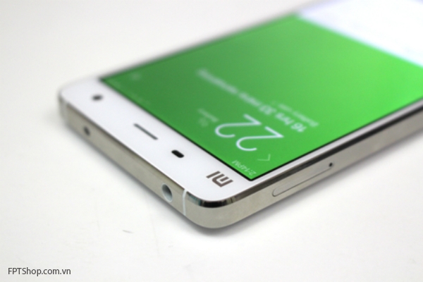 Xiaomi Mi4 có thiết kế sang trọng