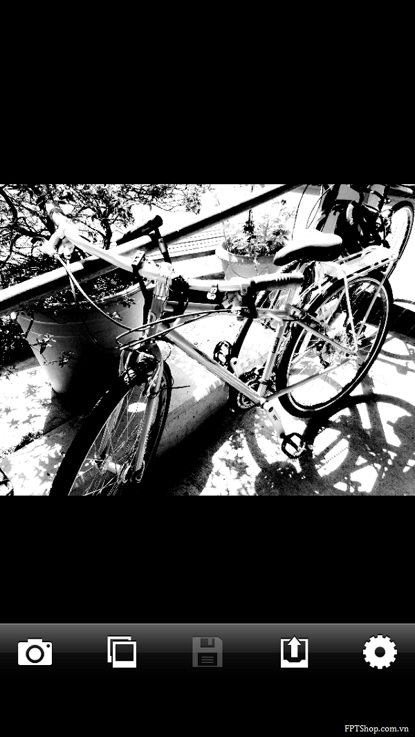 Ứng dụng Noir Photo
