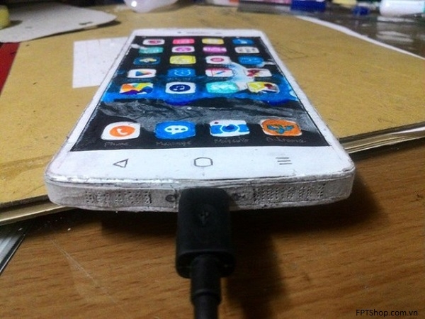 Chân máy Bphone phiên bản giấy
