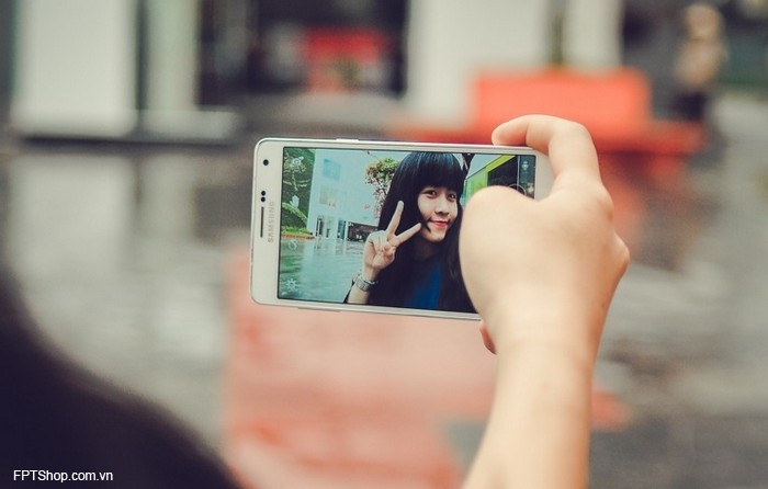 Chất lượng chụp ảnh của camera trước trên Samsung Galaxy A7