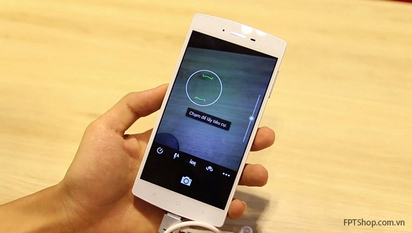 Những chia sẻ của khách hàng khi nhận được Bphone