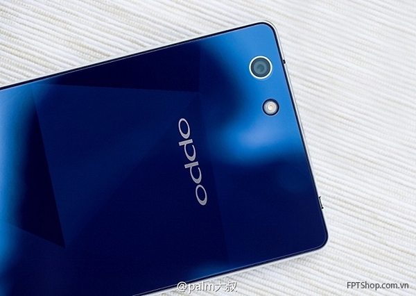 Oppo Mirror 5 sở hữu thiết kế đẹp mắt