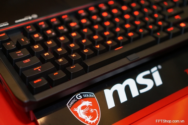 máy tính xáy tay MSI