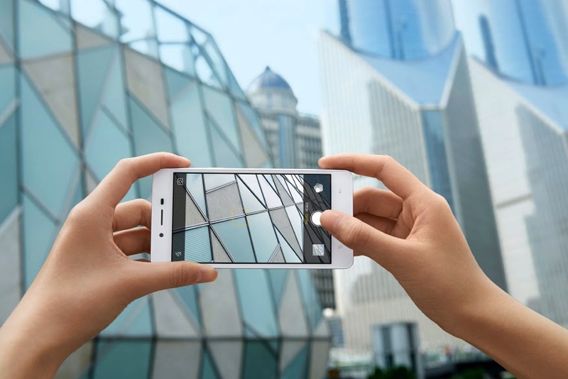 Màn hình Oppo Mirror 5
