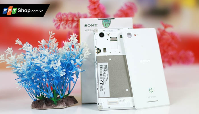 thiết kế Sony Xperia E3