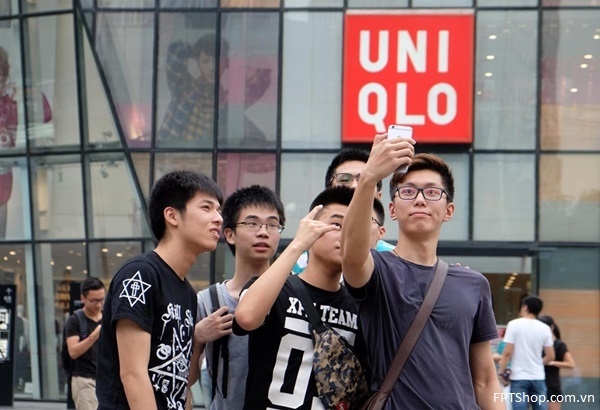 Khách hàng Uniqlo tăng đột biến chỉ để chụp ảnh