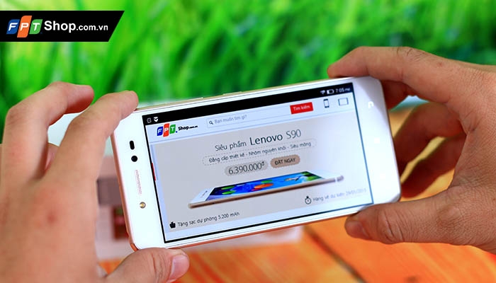 Màn hình Lenovo S90