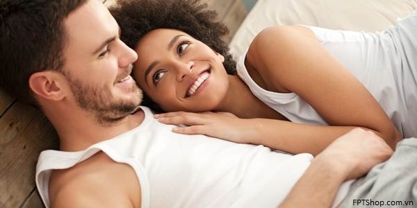 Ứng dụng này chỉ có duy nhất một câu hỏi về cách ôm để người chơi có thể lựa chọn, sau khi nhấn chọn đáp án sẽ được nhanh chóng hiện ra.