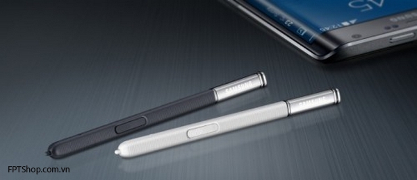 Bút cảm ứng S Pen vẫn là một trong những yếu tố khiến cho Note 5 của Samsung trở nên ấn tượng hơn trong con mắt của người dùng.