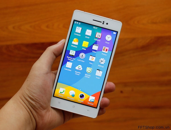 Oppo R5 mang vẻ đẹp sang trọng tinh tế khó khước từ