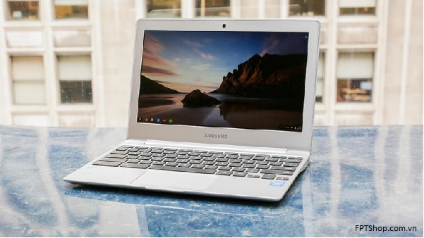 Độ phân giải màn hình thường thấy cho các Chromebook là 1366 x 768 pixel