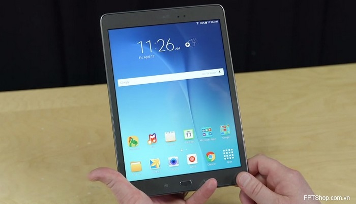 Mạnh mẽ với bộ vi xử lý lõi tứ của Galaxy Tab A 8.0 và Lenovo Yoga 2-830
