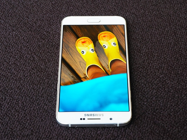 cấu hình của Samsung Galaxy A8