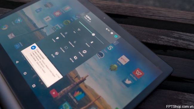 Giao diện và ứng dụng của Dell Venue 10 7000