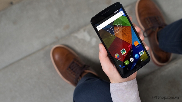 Hình ảnh cận cảnh thiết kế ấn tượng của Moto X 2015