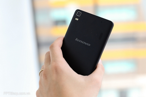Lenovo A7000 có màn hình đẹp nhất trong các sản phẩm cùng phân khúc