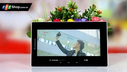 Màn hình 10.1 inch cực ấn tượng với Lenovo A10 3G