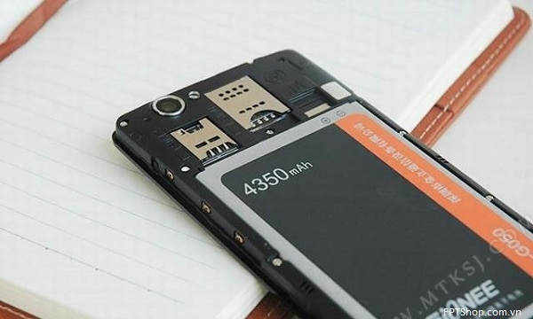 Smartphone pin khủng