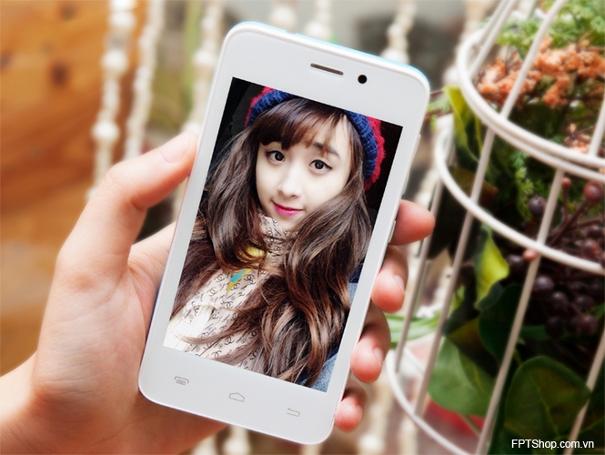 Camera trước
