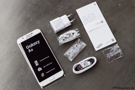 Đập hộp Samsung Galaxy A8