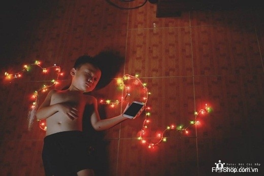 smartphone cũng như một con dao hai lưỡi giết chết cả một thế hệ của chúng ta