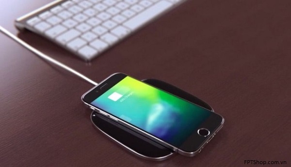 iPhone 7 sẽ được sạc không dây.